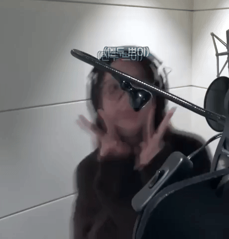 H2H GIF