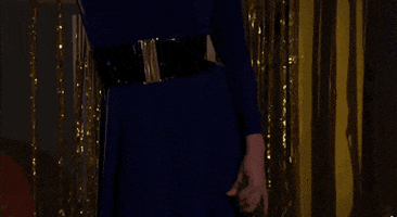 sexy dress GIF by Videoland