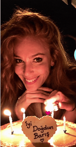 Zaraelbar GIF