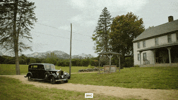 Tv Show Vampire GIF by AMC Latinoamérica