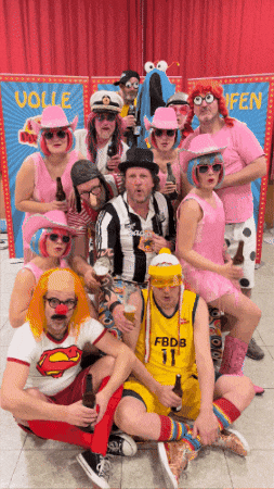 Giphy - Bier Trinken GIF by Frog Bog Dosenband