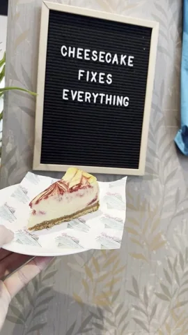 Cheesecake GIF