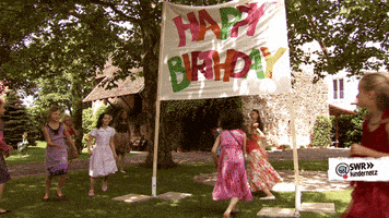 playing happy birthday GIF by SWR Kindernetz