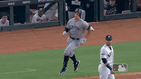 Aaron Judge Running Bases GIFs - Find & Share on GIPHY