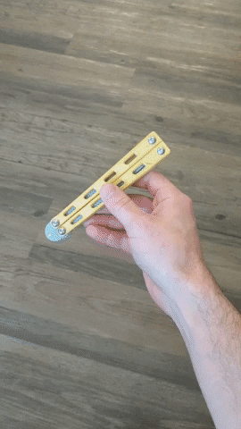 skuufbb  GIF