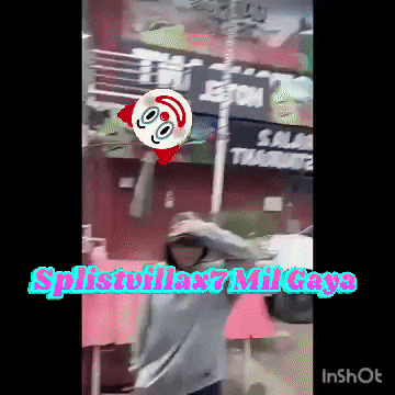 Ruru Akanksha GIF