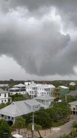 Large Funnel Cloud Seen in Florida Panhandle