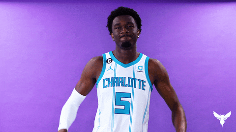 Mark Williams Thumbs Down GIF by Charlotte Hornets