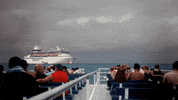 Cruise Ship GIF by Univision Noticias