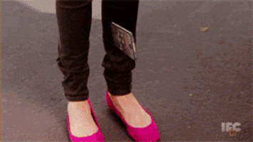 Carrie Brownstein No GIF