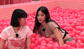 Helmets kpop idol ship le sserafim GIF