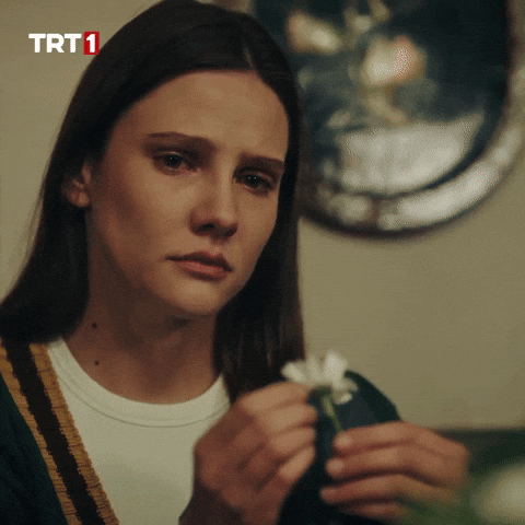 Sad Alina Boz GIF by TRT