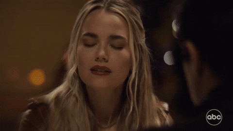Rebecca Rittenhouse Gasp GIF by tvshowpilot.com