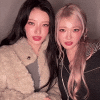 Billlie GIF