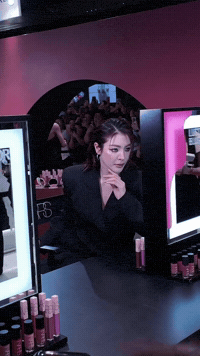 Faye GIF