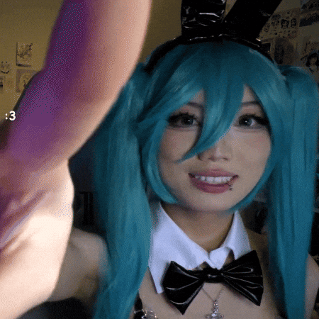 Hatsune Miku Twitch GIF