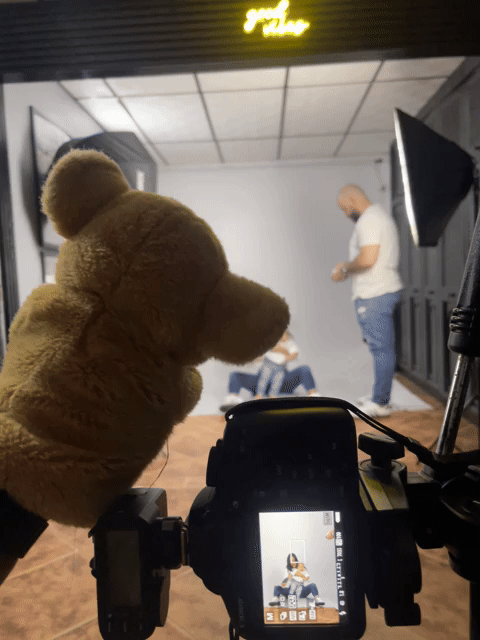 giphy.gif