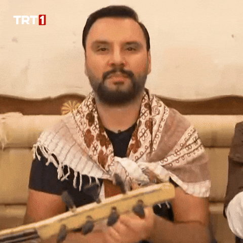 Good Night Kiss GIF by TRT