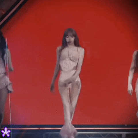 Lisa Coachella GIF