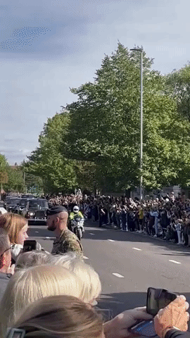Procession Preceding Queen's Coffin Zooms Through West London