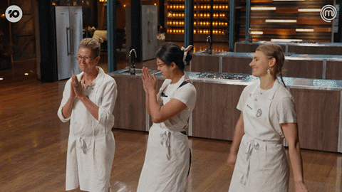 Clap Hug GIF by MasterChefAU