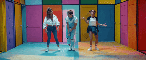 me voy GIF by Rombai