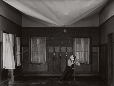 iconauta giphygifmaker buster keaton one week break through the roof GIF