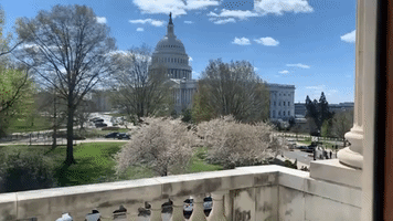 Two Police Officers Injured as Vehicle Rams Barrier Outside US Capitol