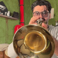 Horn GIF
