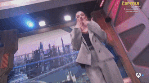 Fashion Influencer GIF by El Hormiguero