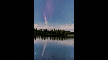 Hoodoos84 giphygifmaker giphygifmakermobile steve aurora GIF