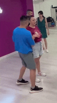 Ruedadecasino Hello GIF