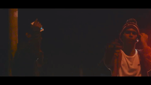 ski videoclip GIF