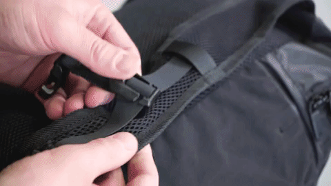 pack hacker tortuga setout packable daypack GIF