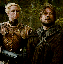 brienne of tarth GIF
