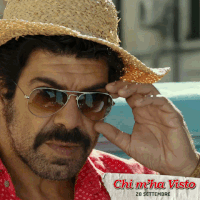 #pierfrancescofavino #chimhavisto GIF by 01 Distribution