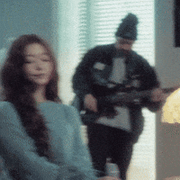 Billlie GIF
