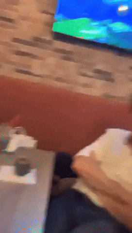 dm9uay5tyxj0qgdtywlslmnvbq giphyupload GIF