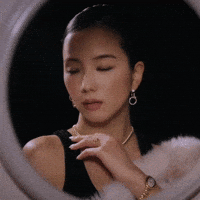 Kim Jisoo GIF