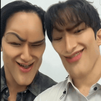 Kim Mingyu Kiss GIF
