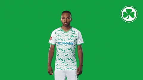 Celebrate Back Number GIF by SpVgg Greuther Fürth