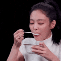 Jennie GIF