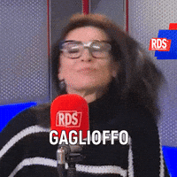 Cabaret Roberta GIF by RDS 100% Grandi Successi