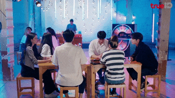 Party Drinking GIF by TrueID Việt Nam