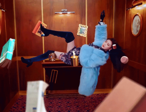 Senorita GIF by (G)I-DLE