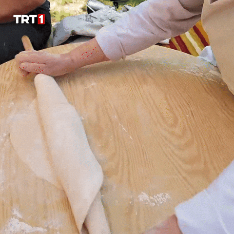 Morning Eat GIF by TRT