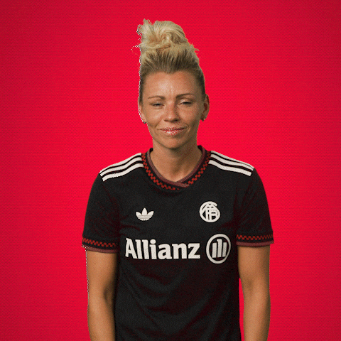 Football Soccer GIF by FC Bayern Women