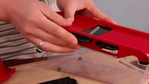 tupromostorecom giphygifmaker GIF