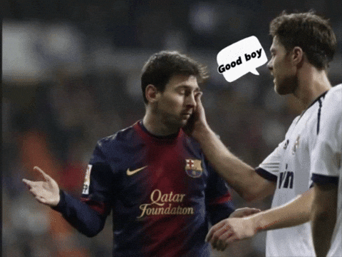 Xabi Alonso GIF