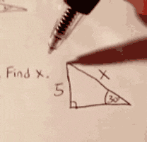 Exercice de maths intitulé "find x" où la personne fait une flêche vers l'énoncé.